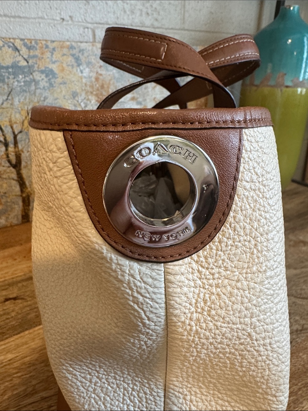 Cream and Brown Coach Pebble Leather Tote Bag - Classic Women's Handbag - Picture 3 of 15